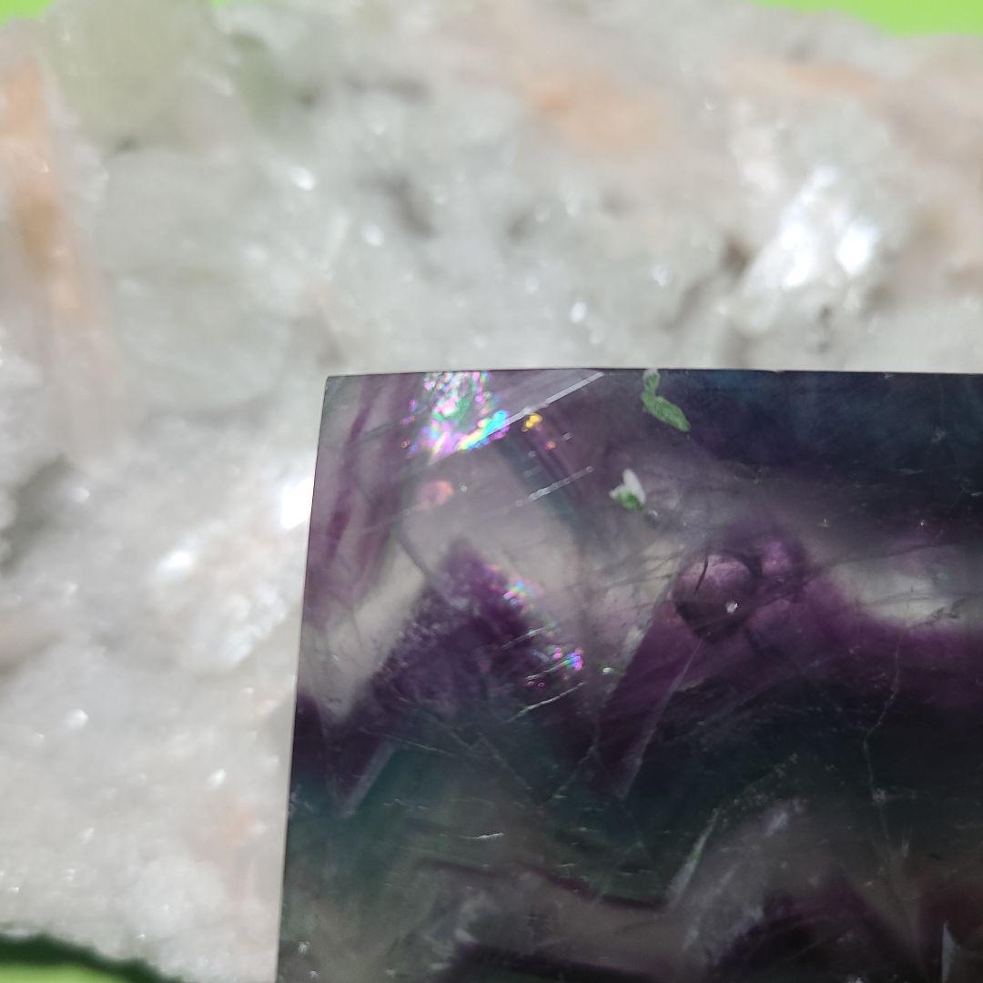 貴重な水入りフローライト