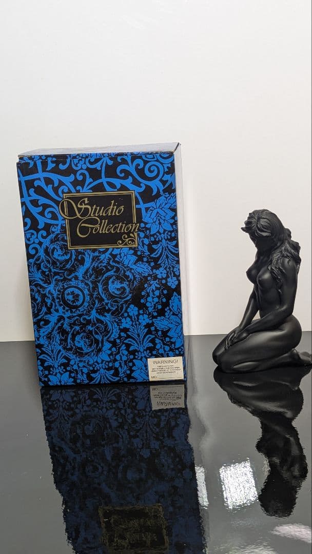 女神 天使 女性 裸体 彫刻 置物 アンティーク 神話