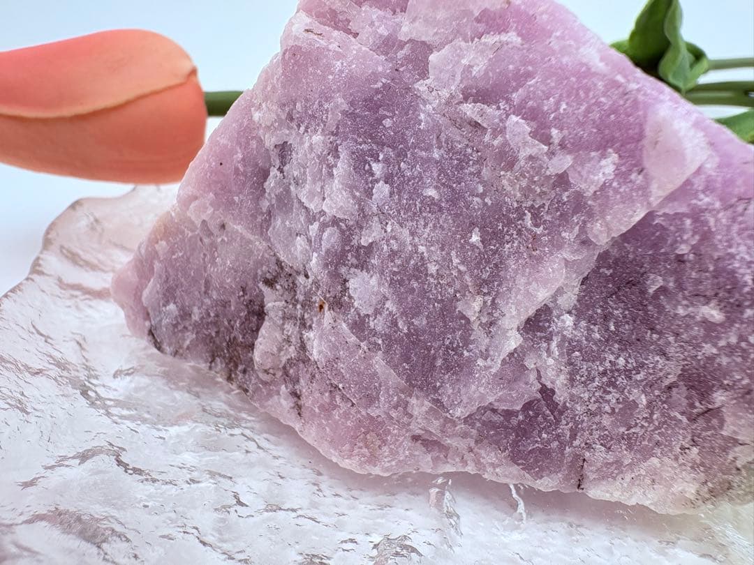 高品質クンツァイト原石 ✦ 希少大きめ343g ✦ 強い浄化力 × 空間調和