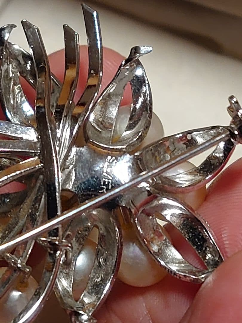 アコヤパールブローチ本真珠