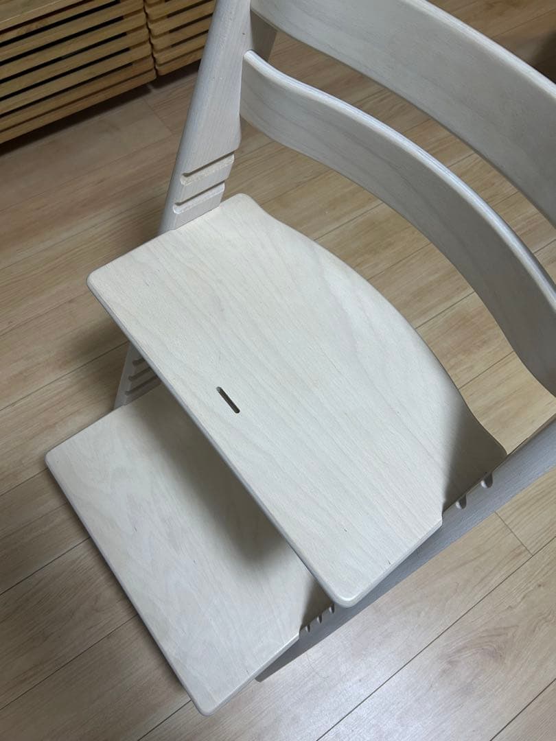 ロル　ストッケ ホワイトウォッシュ2脚