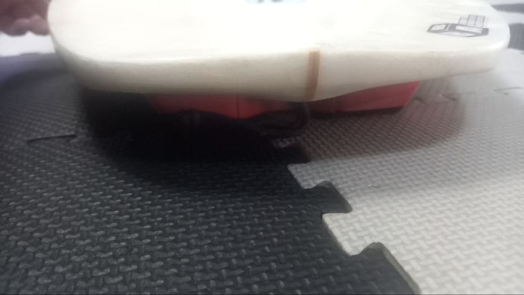 てつ　ジャスティスサーフボード　小波バンクシー　5.10　高浮力　福岡近