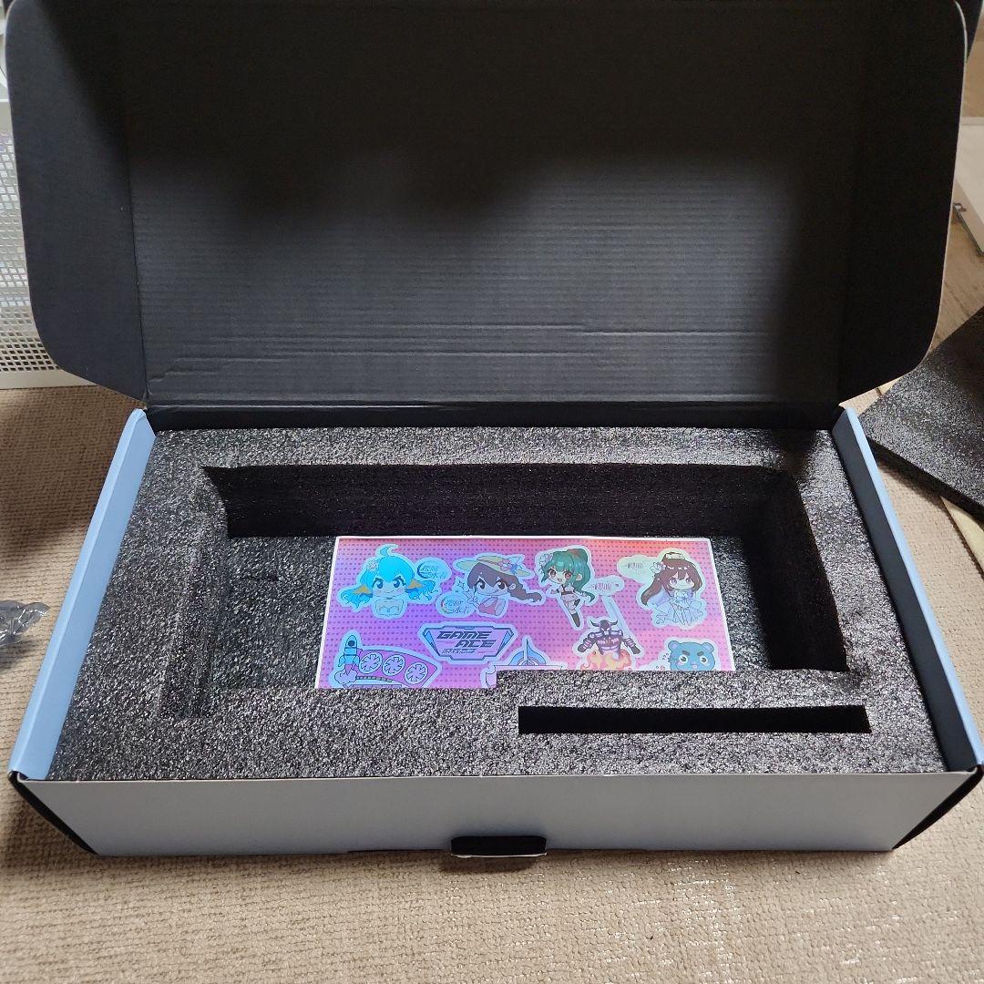 グラフィックボード・グラボ・ビデオカード Yeston Sakura Radeon RX 9070 XT 16G