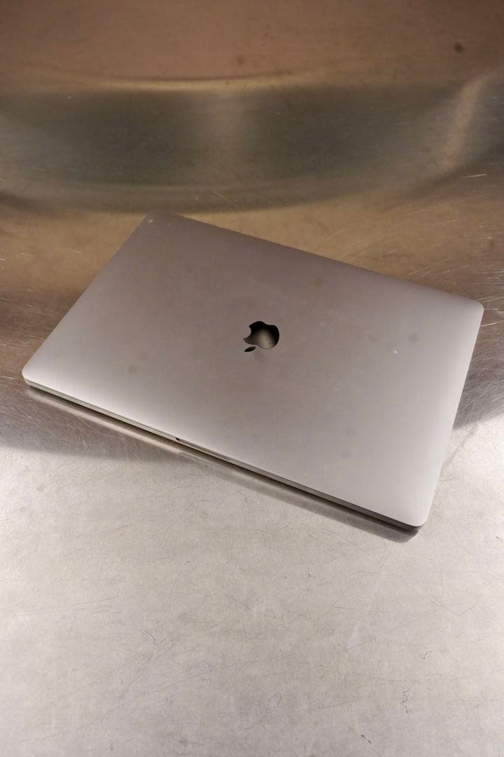 MacBook Pro 2019 16GB 1TB 初期化済 core i9