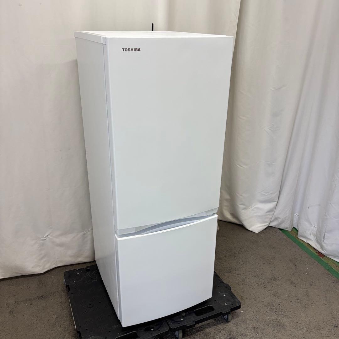 141⭕️冷蔵庫　東芝　一人暮らし　25年製　綺麗　安い　中古　設置無料