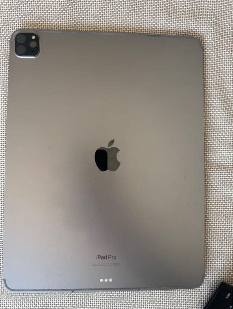 iPadPro第6世代12.9インチWi-Fi&Cellular512