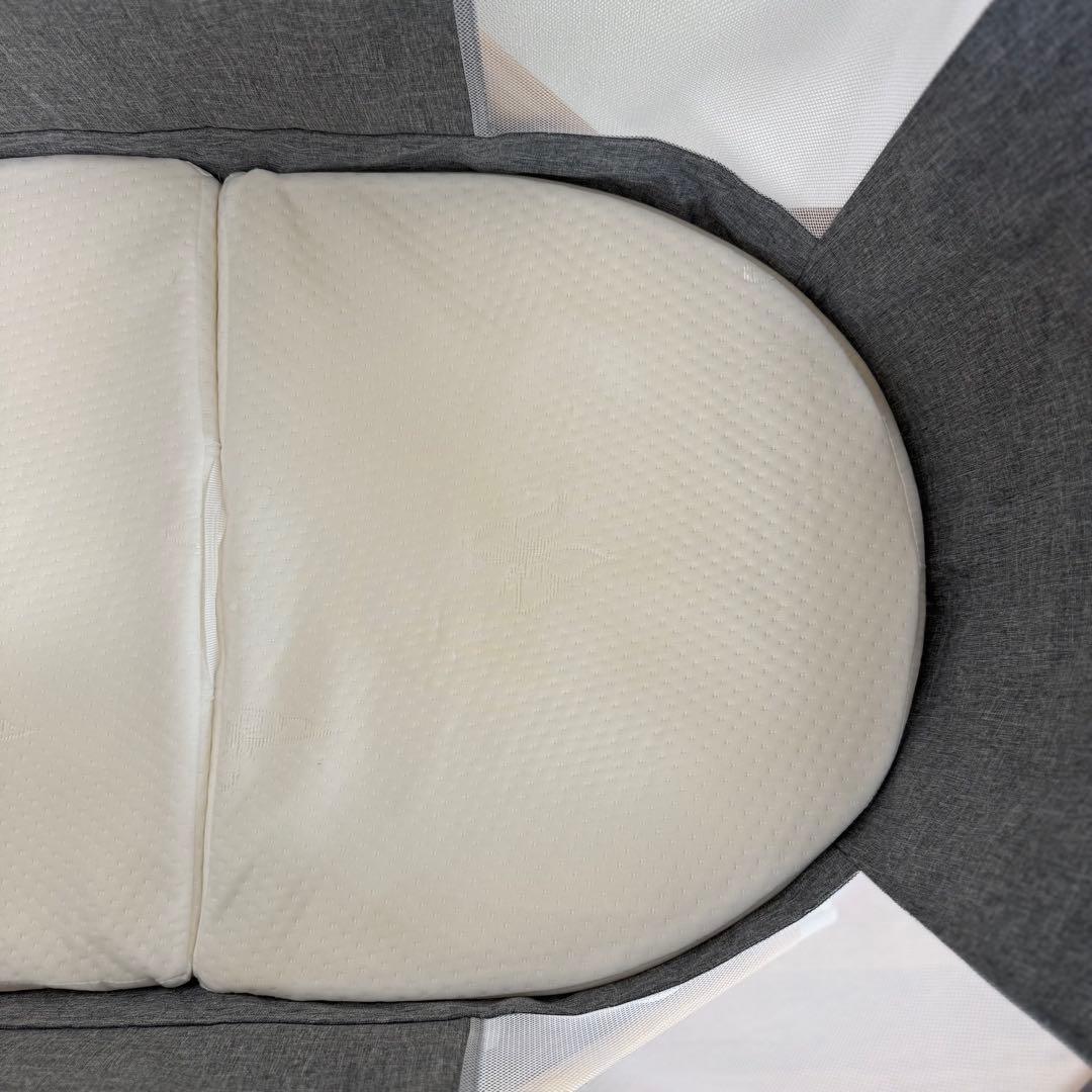 折りたたみ式ベビーベッド 収納かご付き グレー コンパクト