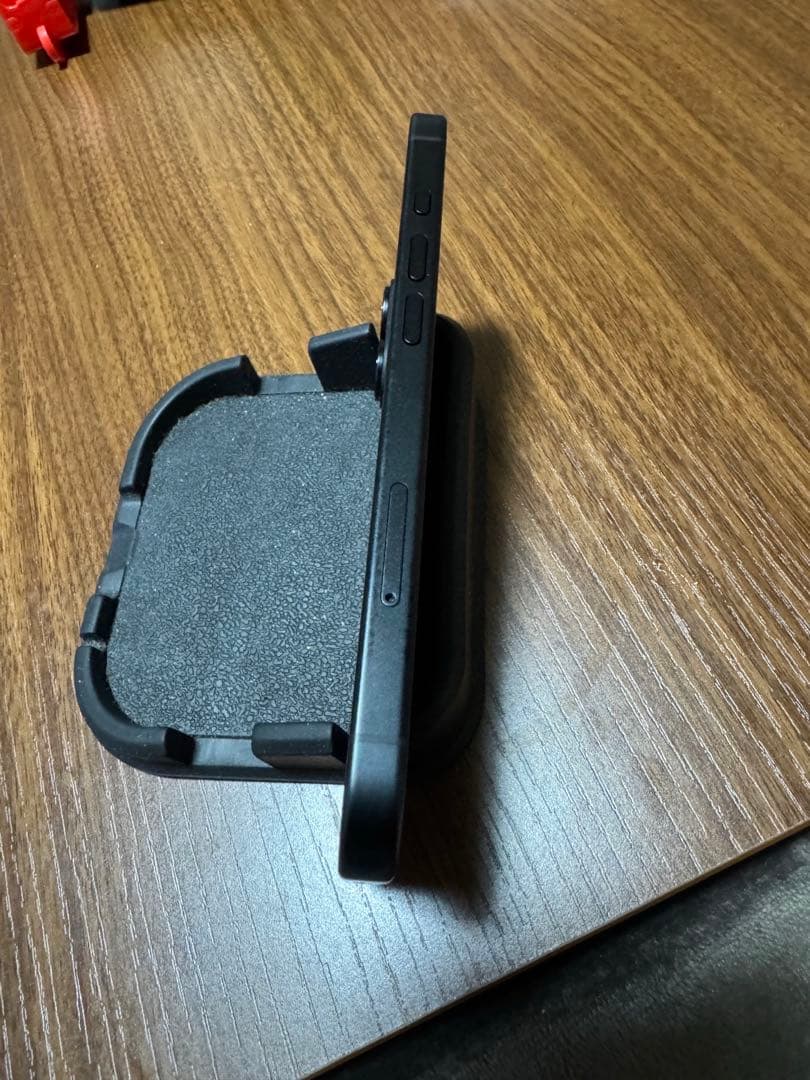 iPhone16 128美品