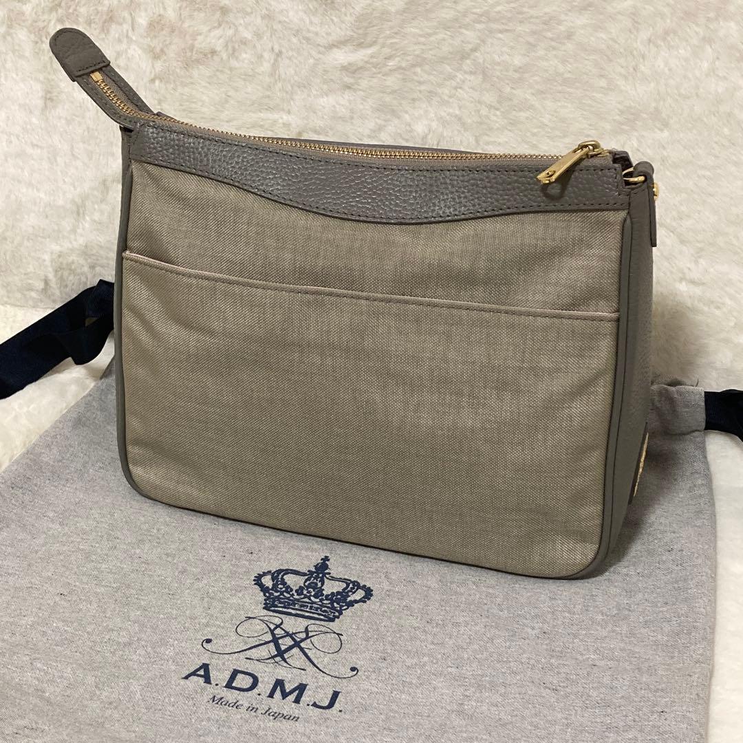 新品未使用 タグ付き ADMJ エーディーエムジェイ グレー ショルダーバッグ