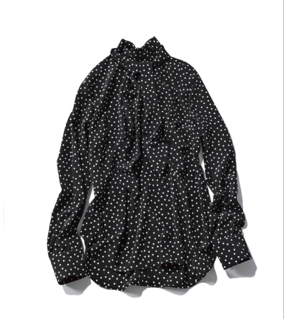 SINME ドット柄　ボウタイブラウス