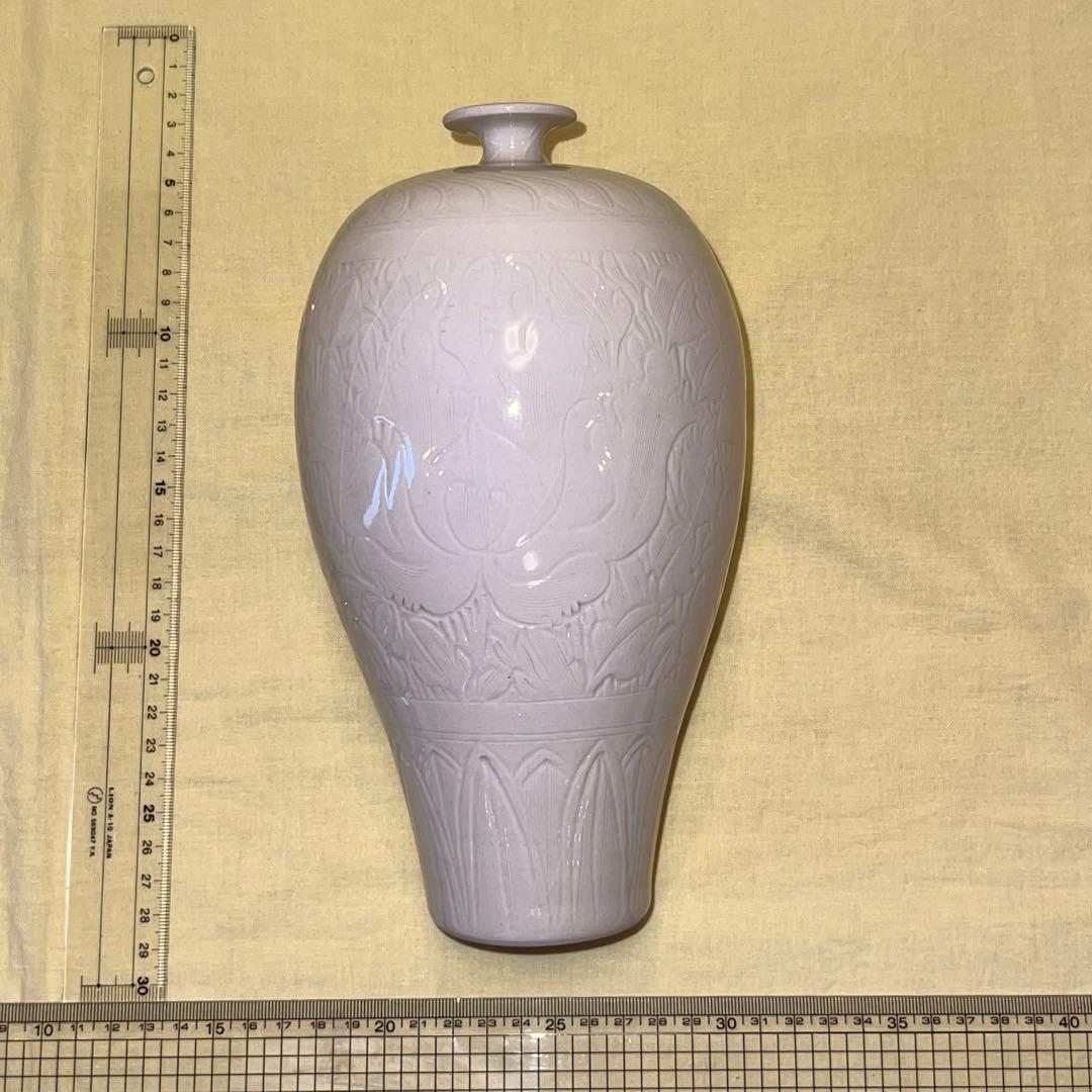 国立故宮博物院　白磁　梅瓶　レプリカ　　オブジェ　置き物　インテリア　花瓶　ツボ