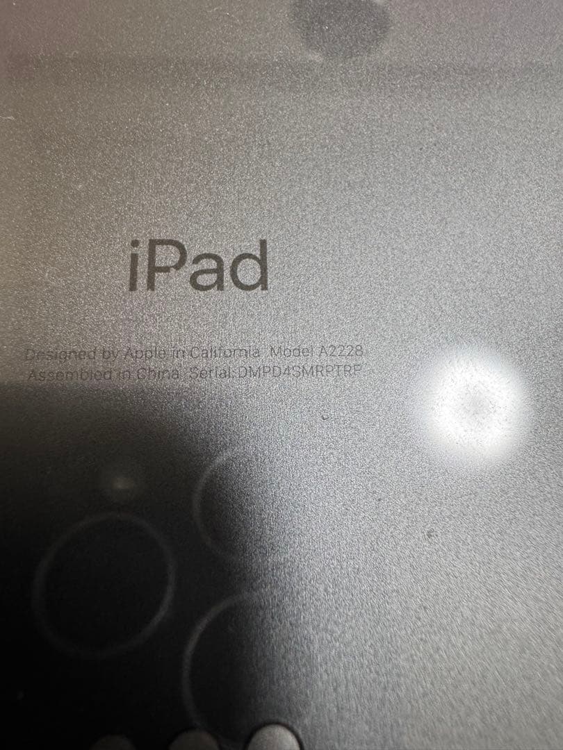 iPad Pro 128GB 第二世代　11インチWi-FiモデルA2228