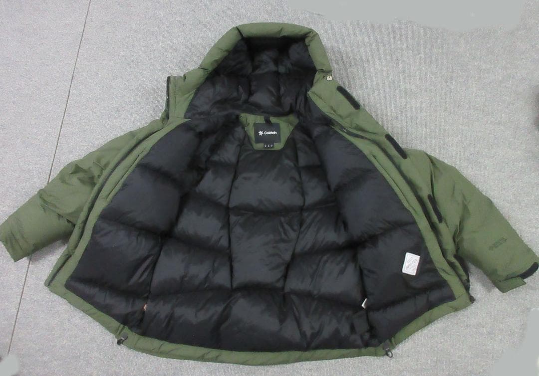 Goldwin ゴアテックス　GTX ダウンジャケット Lサイズ