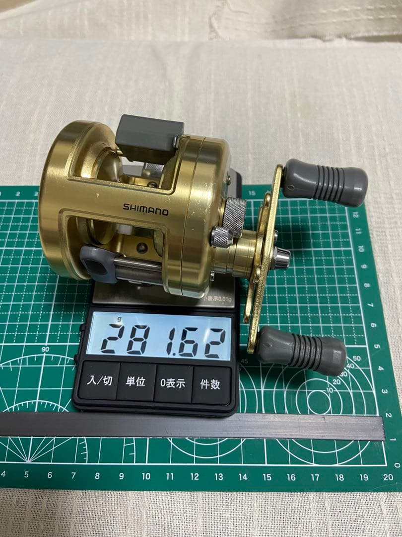 シマノ カルカッタXT 201 ？