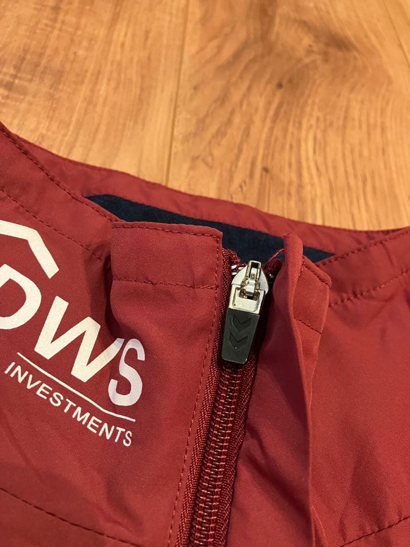 アストンヴィラ Hummel ナイロンジャケット 古着　アストンビラドリルトップ