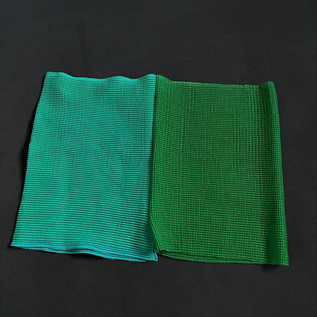 タグ無し商品 PLEATS PLEASE バイカラープリーツスヌード 緑水色