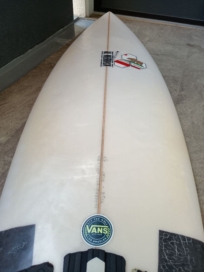 ★５．７ NECKBEARD FUTUREフィンセット　２９L