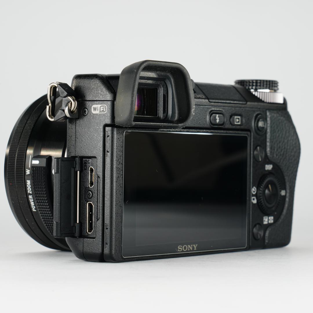 S2451/極美品/SONY NEX-6/ミラーレス/α6400の系譜