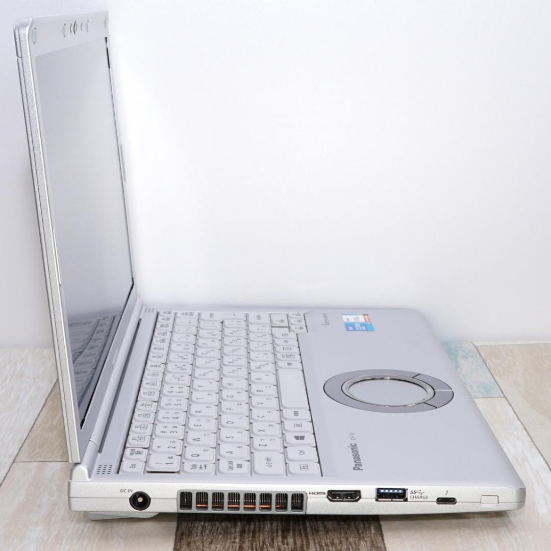 超高速大容量新品ＳＳＤ１ＴＢ搭載✨美品の神速モバイル✨１１世代ｉ５に大容量メモリ