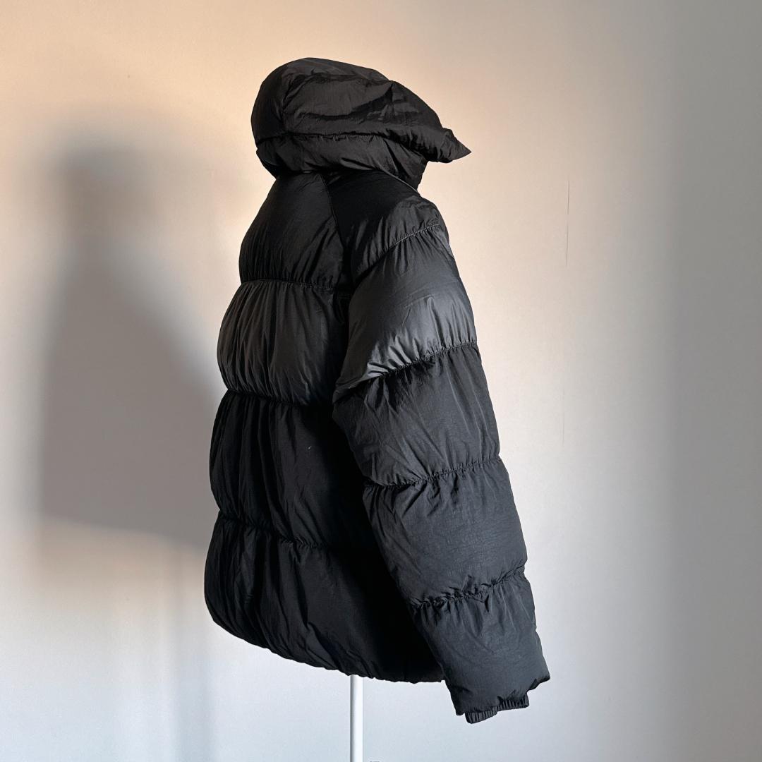 NIKE フード付き ブラック ダウンジャケット L