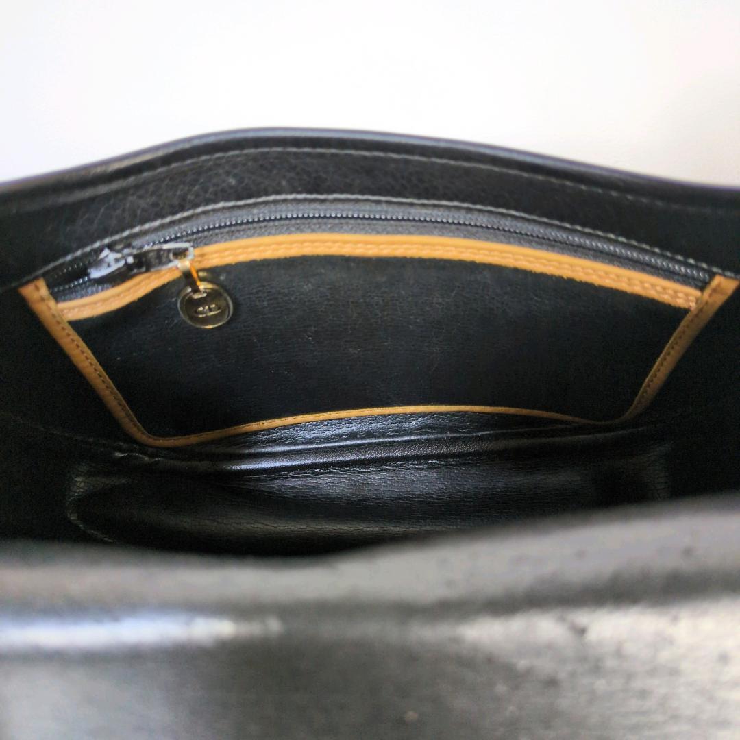 Christian Dior ディオール ショルダーバッグ ブラック CDロゴ