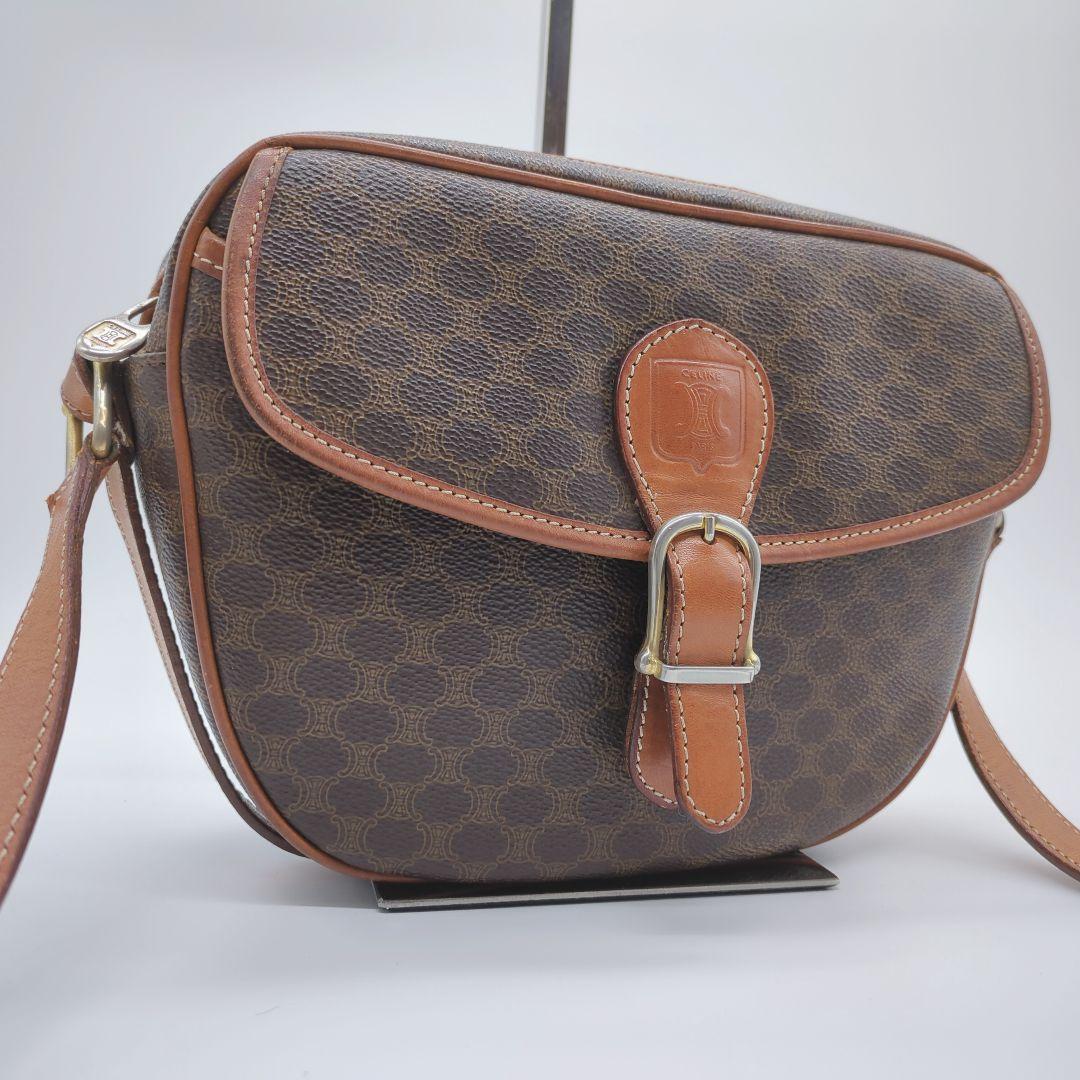 【人気モデル・良品】セリーヌ☆ショルダーバッグ マカダム トリオンフ PVC