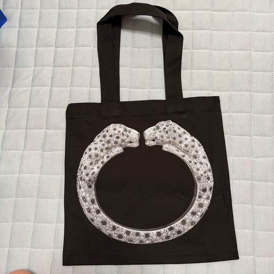 Cartier V&Aコラボトートバッグ２つセット
