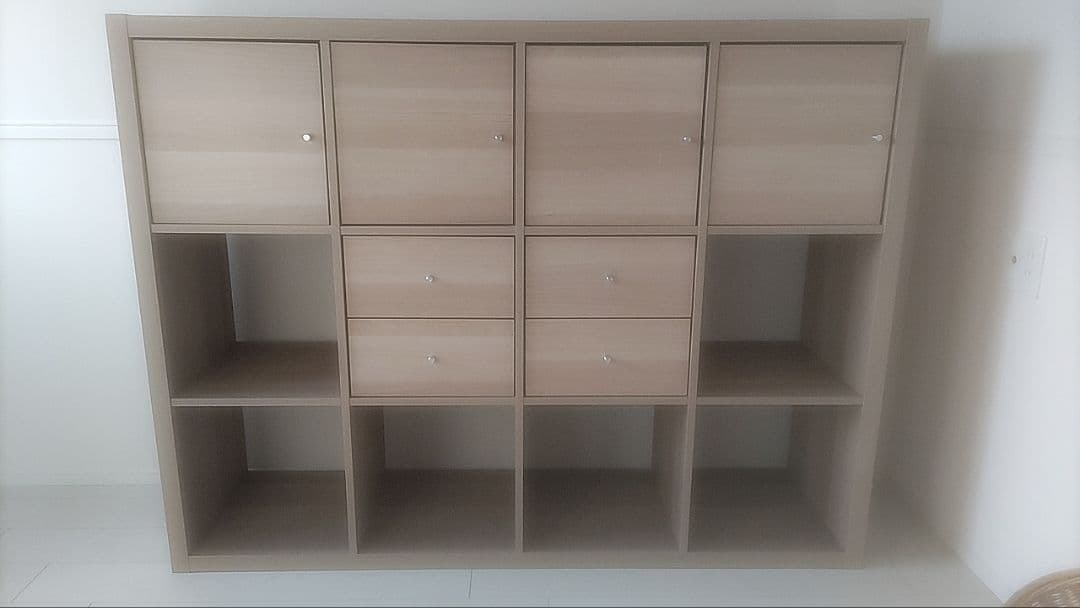 IKEAのシェルフユニット　ホワイトステインオーク調