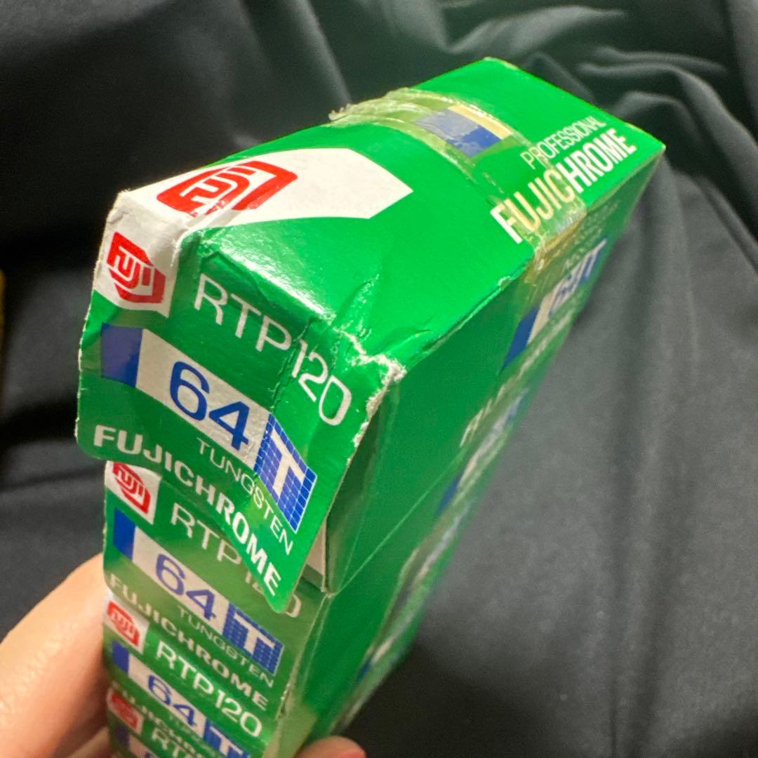 Ektachrome 160T 120 3本、RTP120 64T 5本