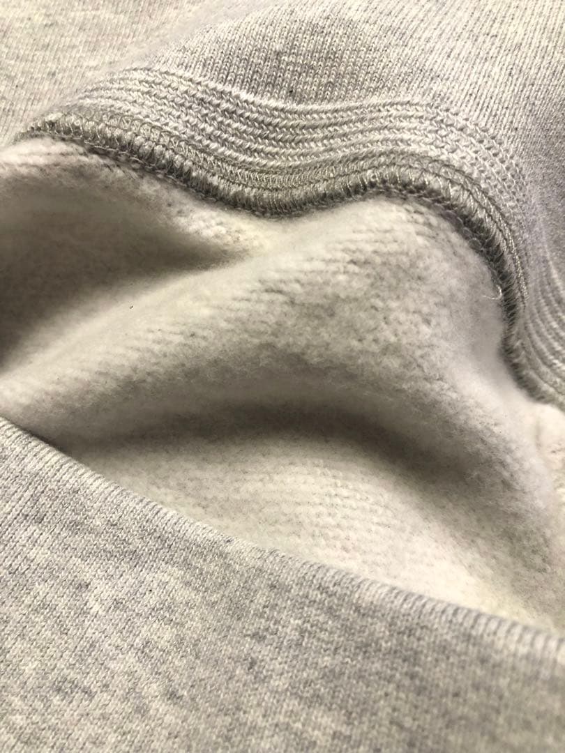 希少 ルイヴィトン 本物 アップサイドダウン ロゴ クルーネック スウェット