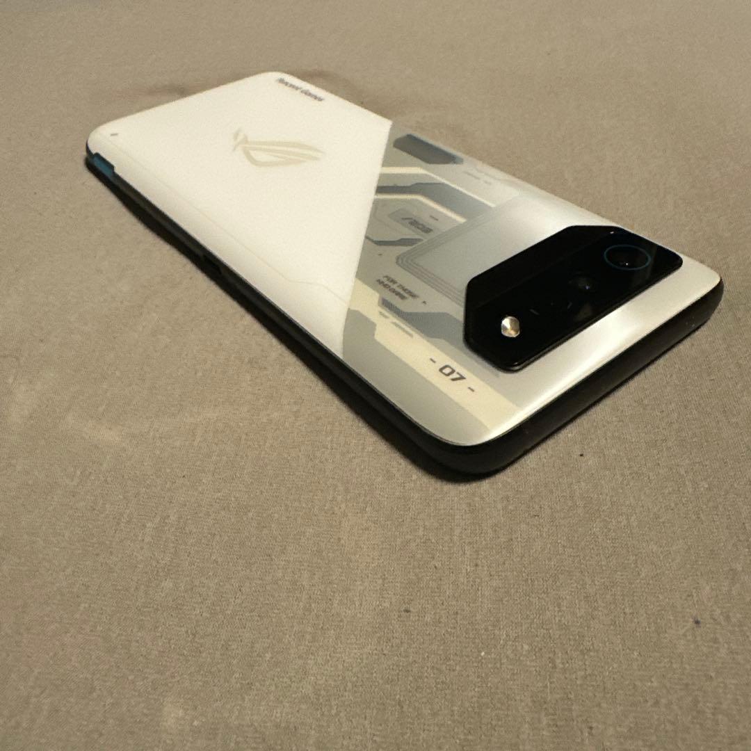 ROG Phone 7 16GB/512GB ストームホワイト SiMフリー
