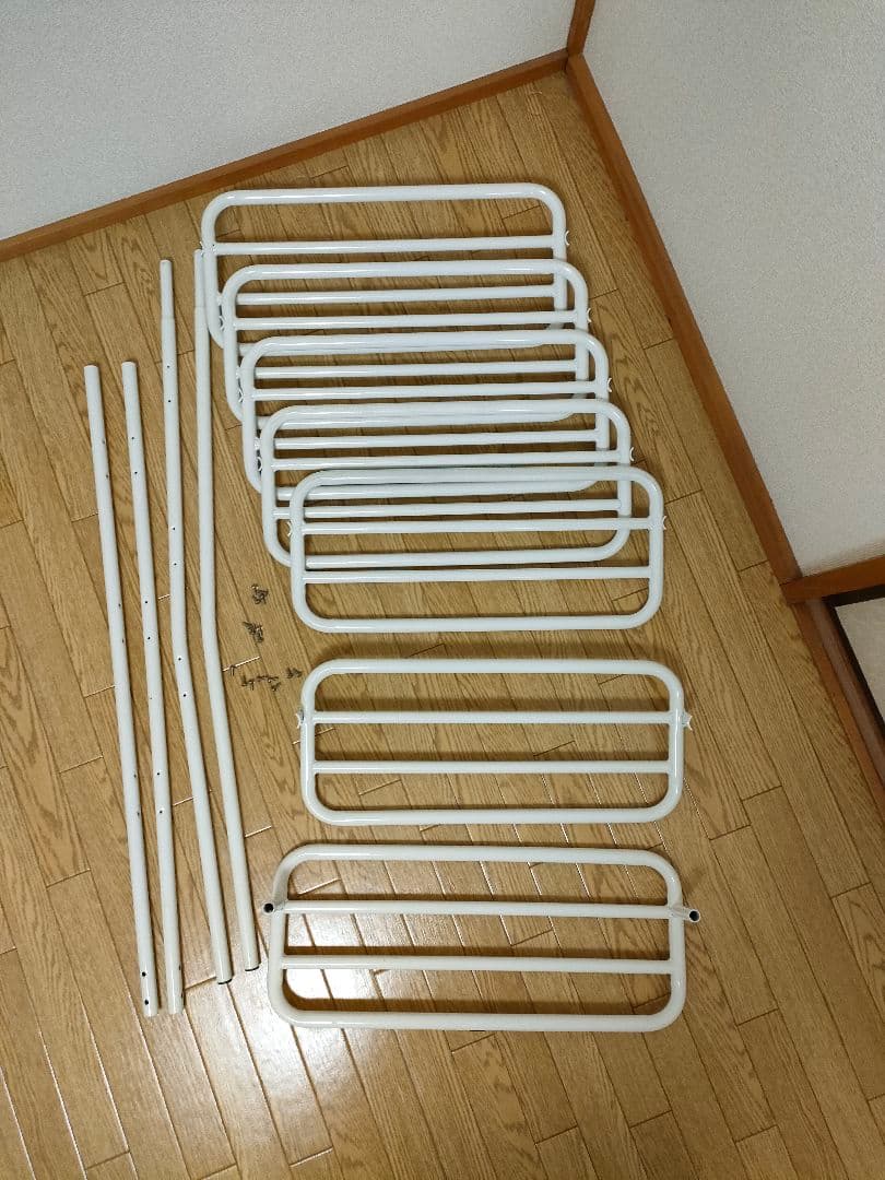 デュエンデ ウォールラック ホワイト DUENDE WALL RACK