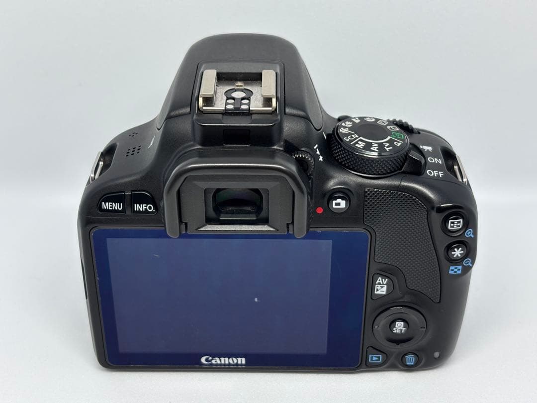 Canon EOS Kiss X7 デジタル一眼レフ