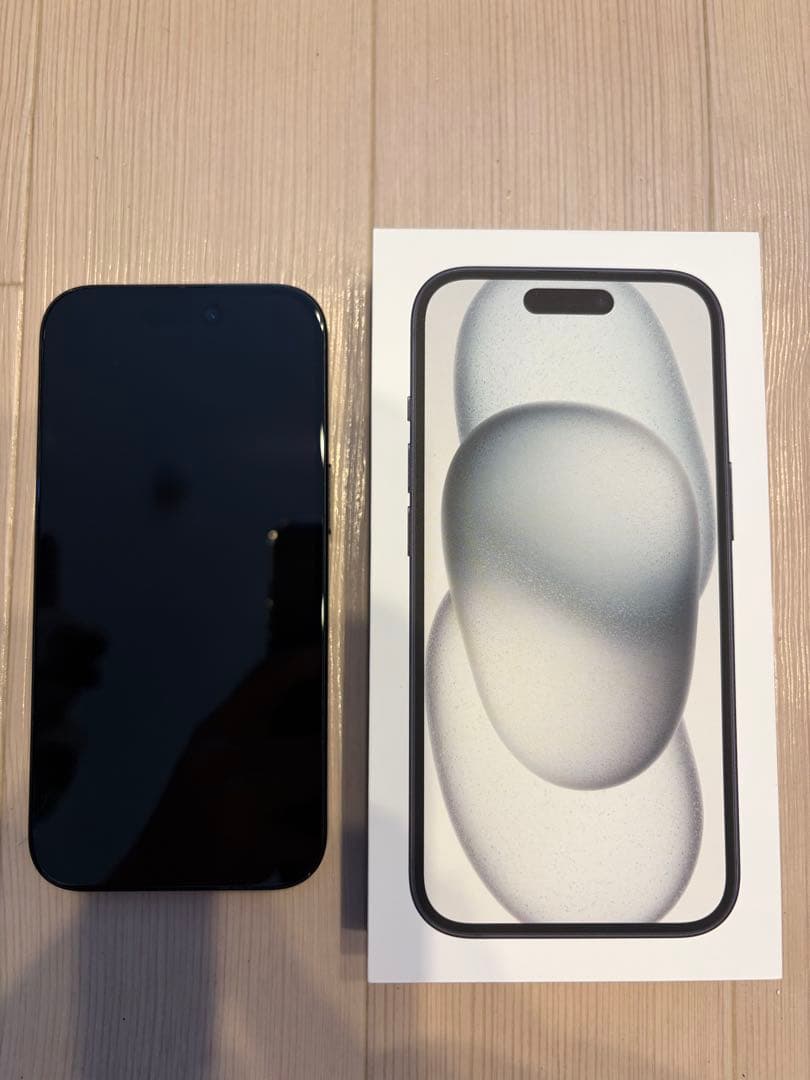 ⭐️美品⭐️iPhone15 ブラック 256GB simフリー