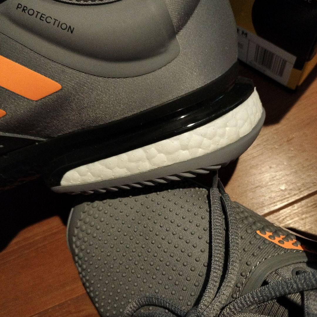 新品未使用タグ付き！入手困難！adidas ソールコートブーストMC 28.0