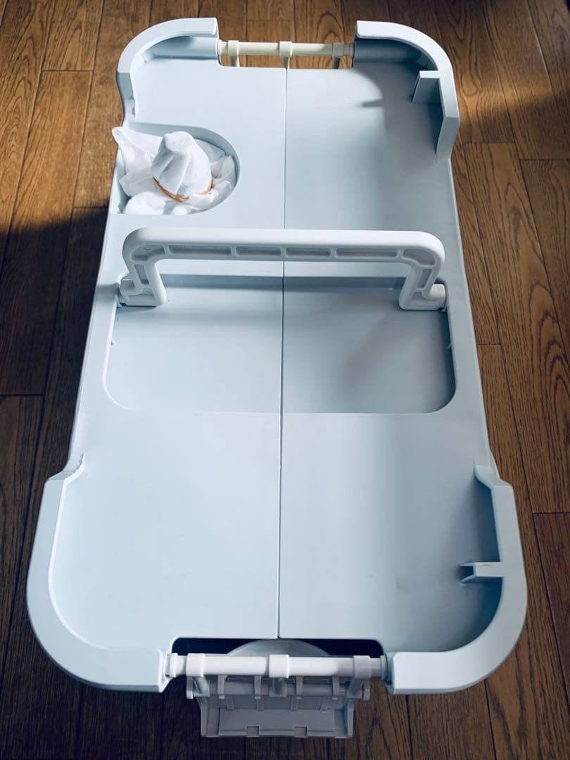 【年末値下げ！半額以下！】コードレス高圧洗浄機　アイリスオーヤマSDT-L01Ｎ