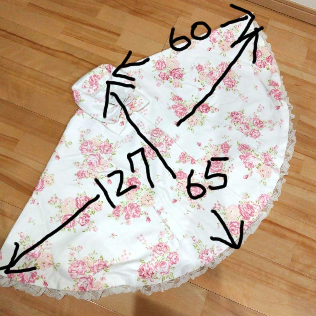 新品タグ付き　LIZLISA　リズリサ 花柄ホワイト ケープ リボン ポンチョ