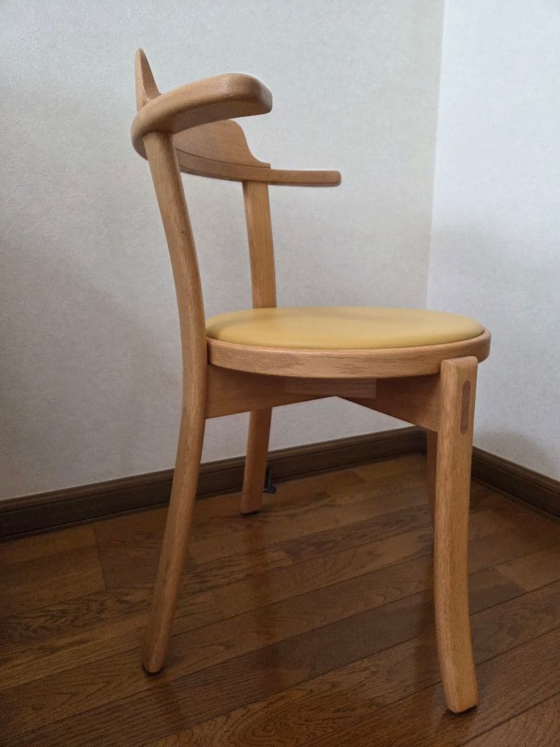 カンディハウス　旭川　椅子　ルントオムチェア　レザー　イエロー