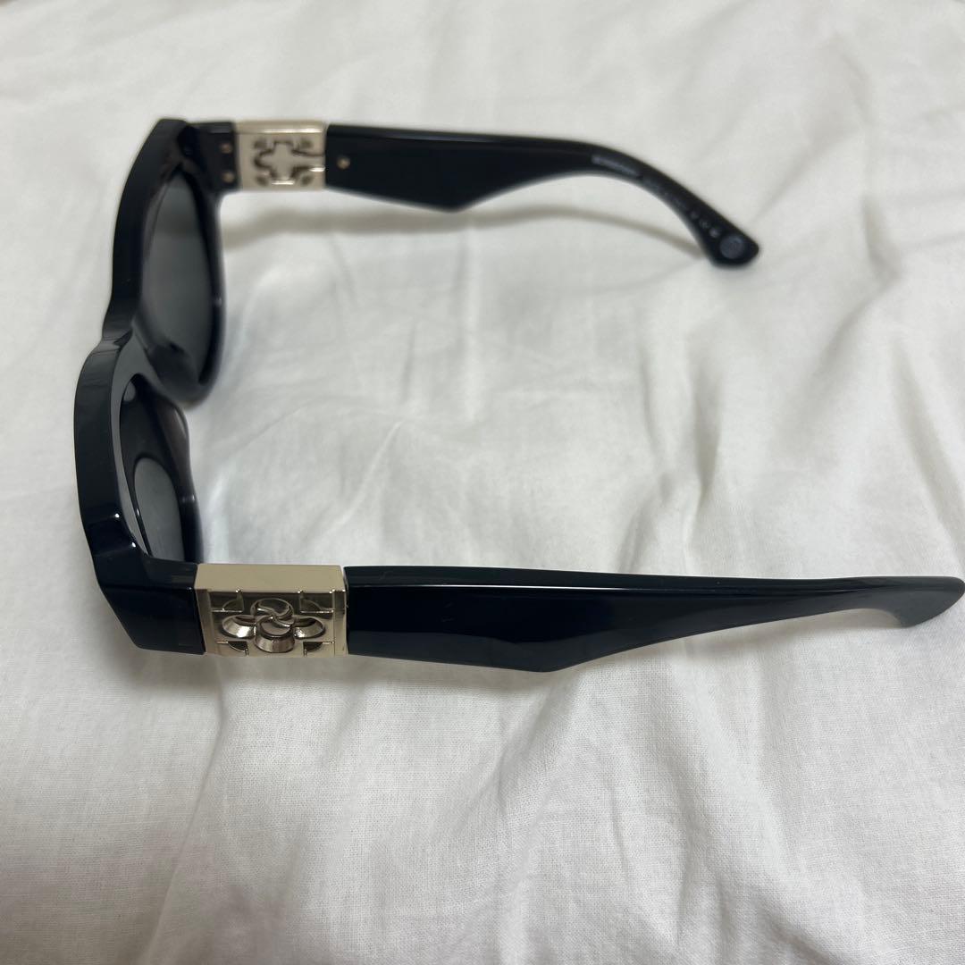 バーバリー　サングラス