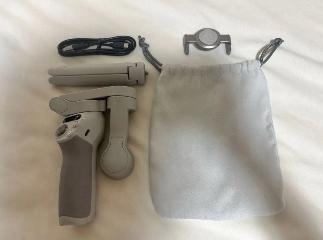 【超美品】DJI Osmo Mobile 4 OM4 スマートフォン用ジンバル
