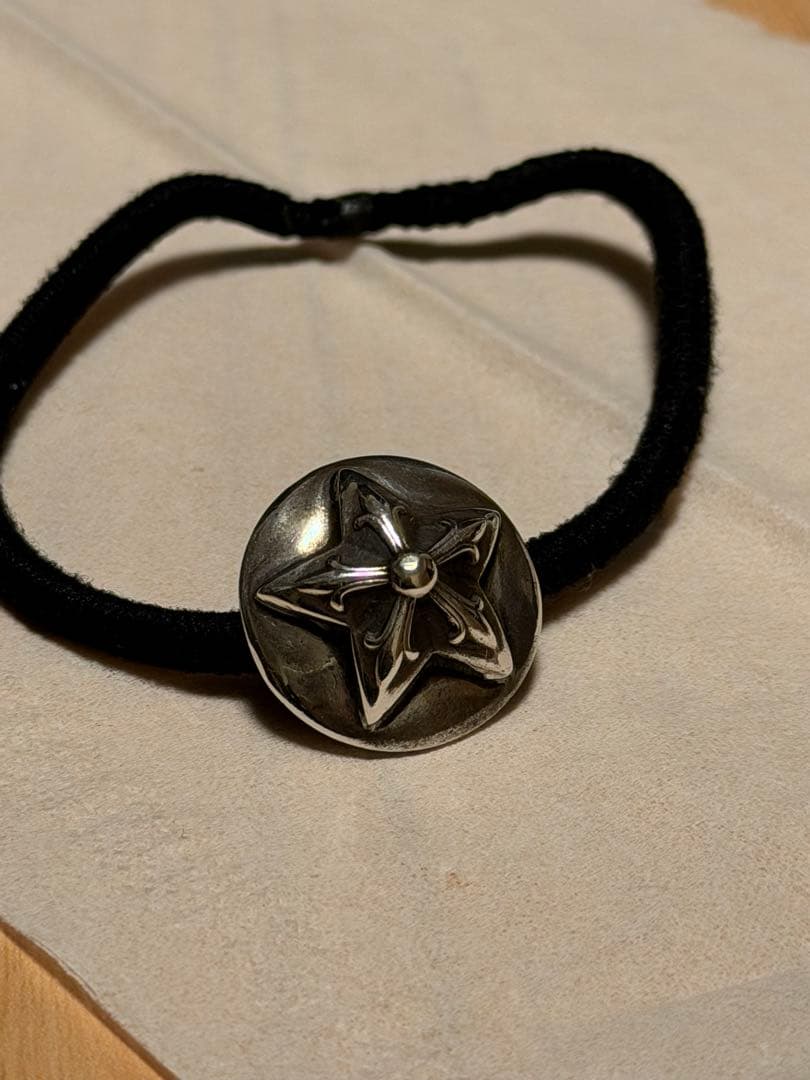 CHROME HEARTS (クロムハーツ) スターコンチョ ヘアゴム