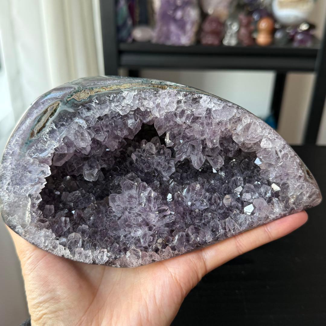 天然石アメジストのドーム　置物　原石NO.112010