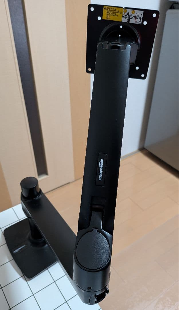 Amazonベーシック デスクマウント シングル モニターアーム