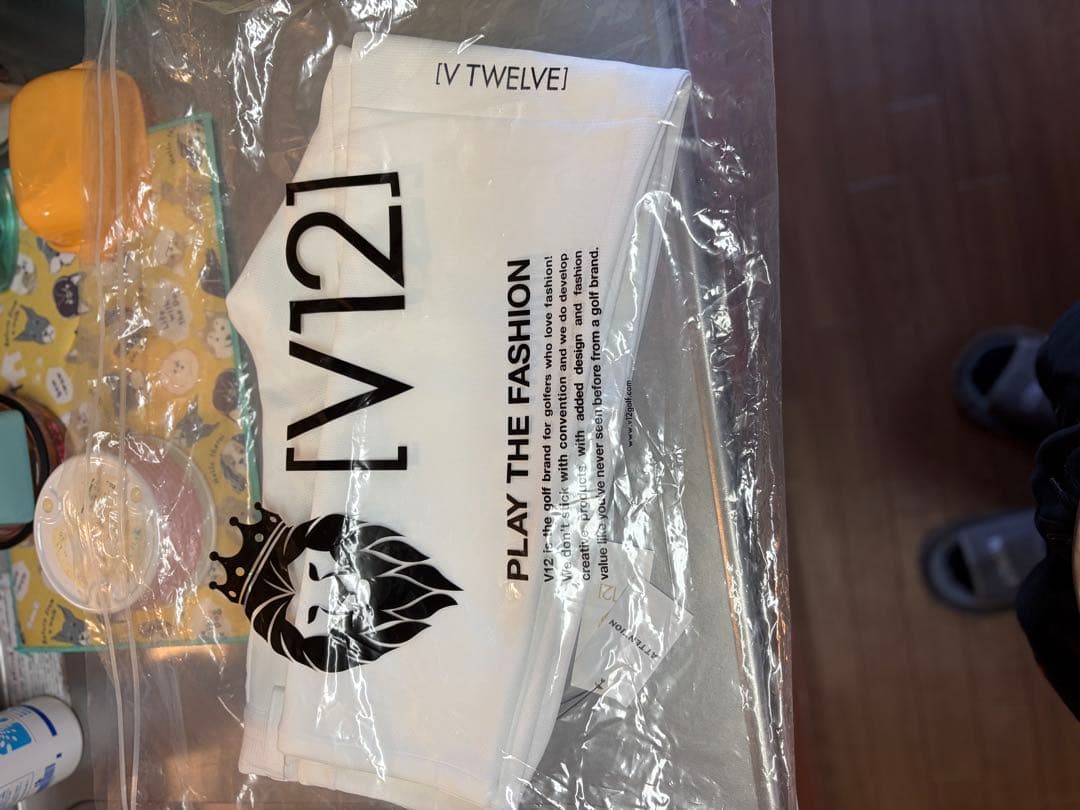 【新品タグ付V12 ゴルフ GAME PANTS ダンボールニット ホワイト L