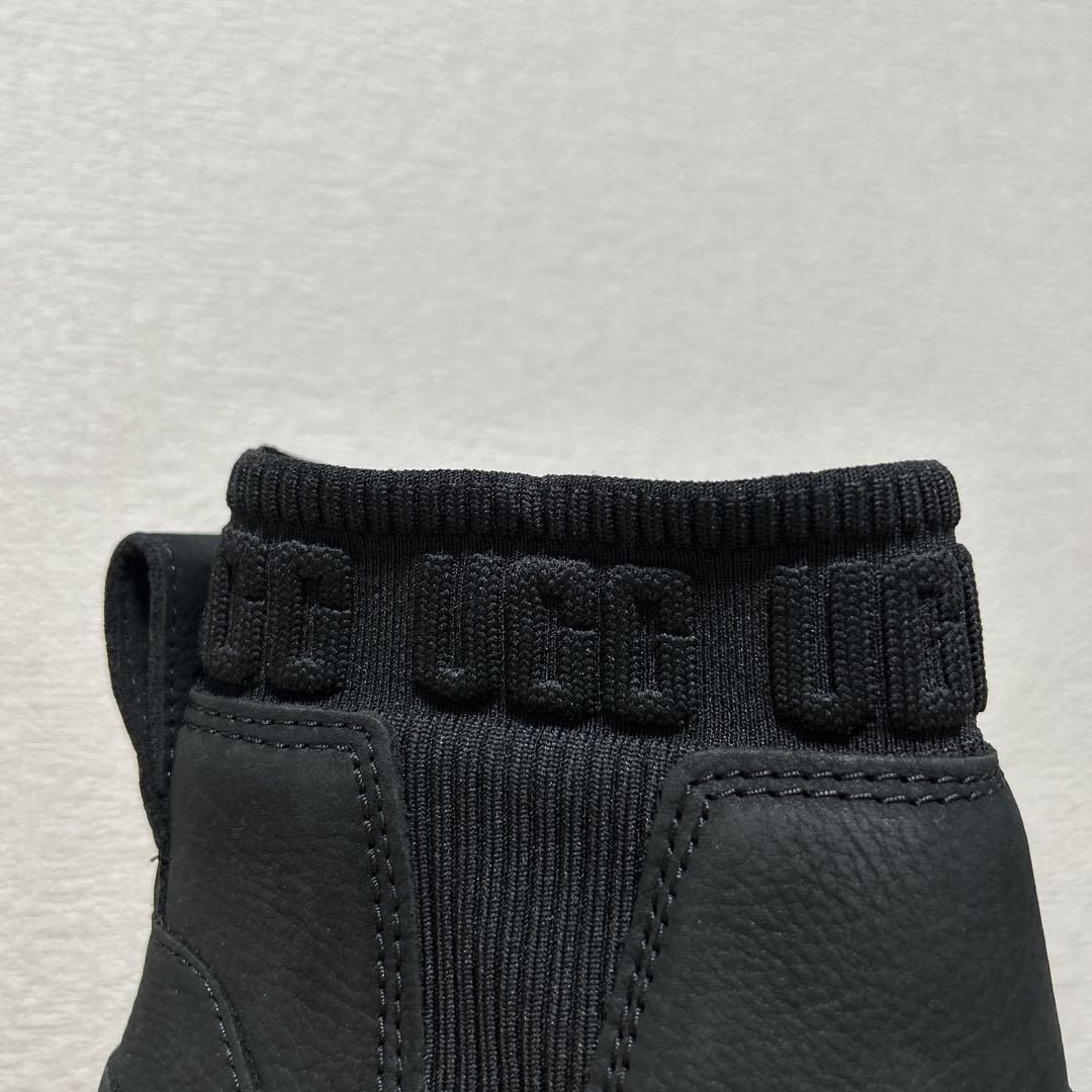 新品 UGG モクシー チェルシー Moxy Chelsea 厚底ブーツ