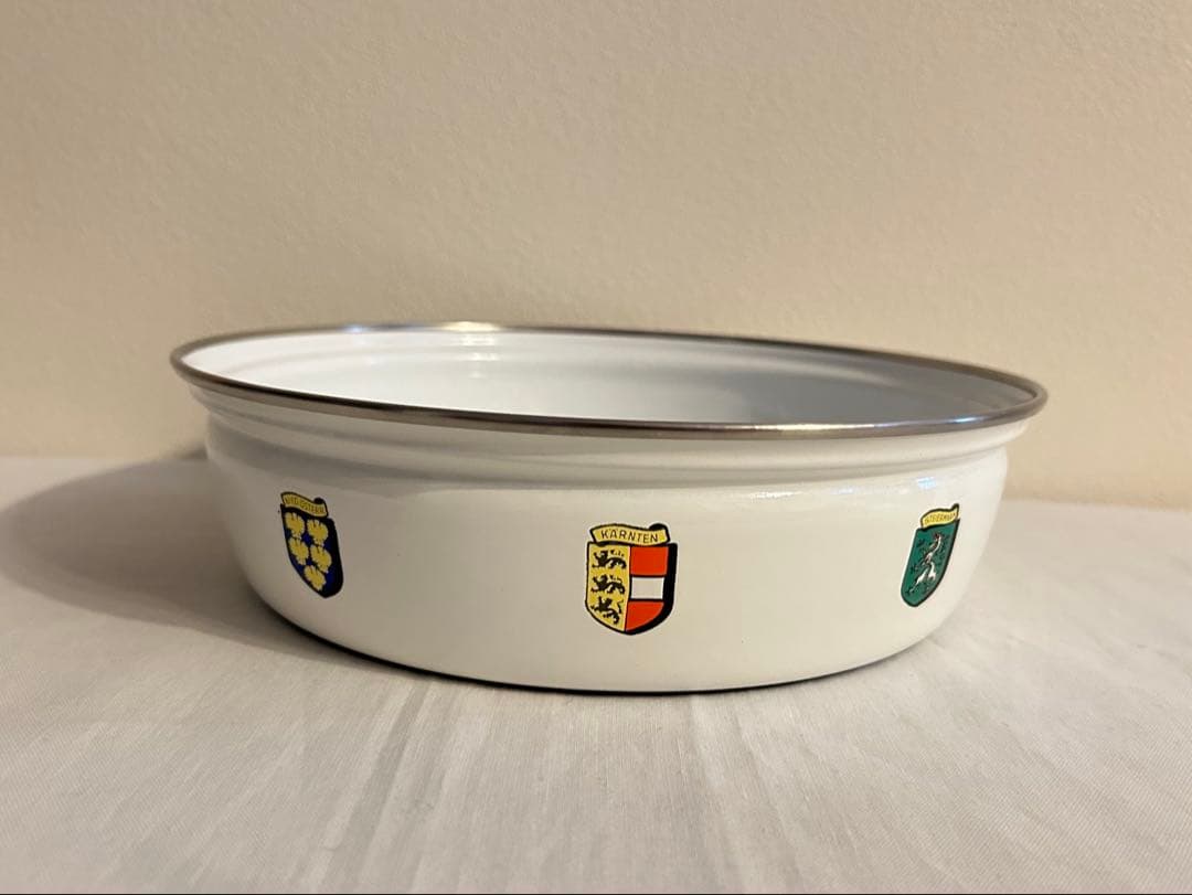 ヴィンテージ　Austria email蓋付きホーロー鍋