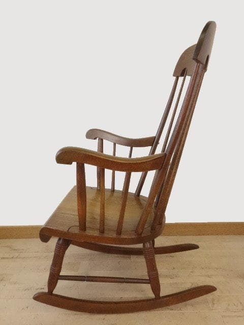 飛騨産業キツツキ　木製　ロッキングチェアーA　再塗装済　ＵＳＥＤ