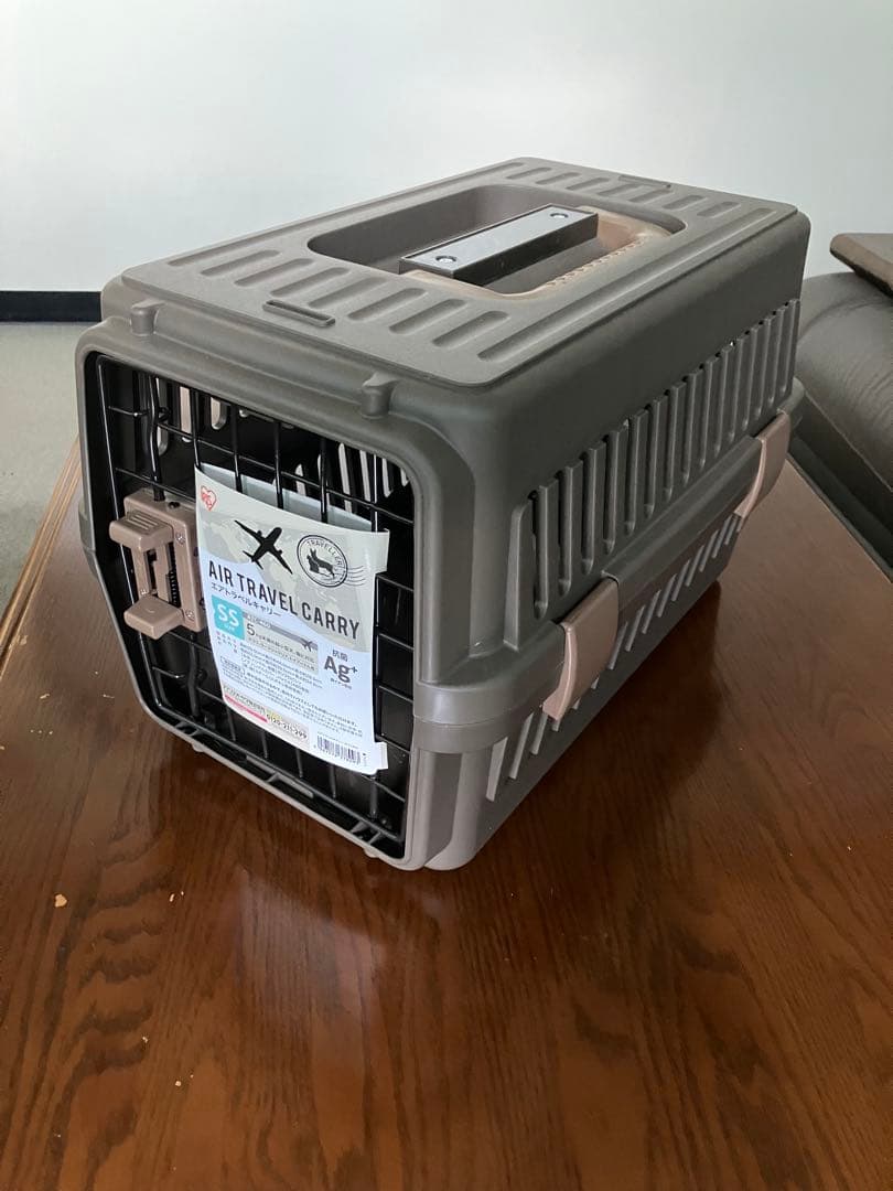 アイリスオーヤマ　ウッディキャットケージPWCR-962V キャリーなど他一式