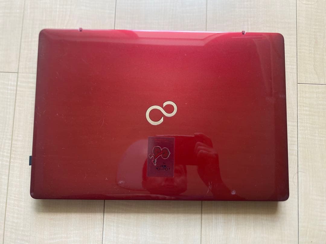 富士通 LIFEBOOK AH77/B1 ガーネットレッド Core i7