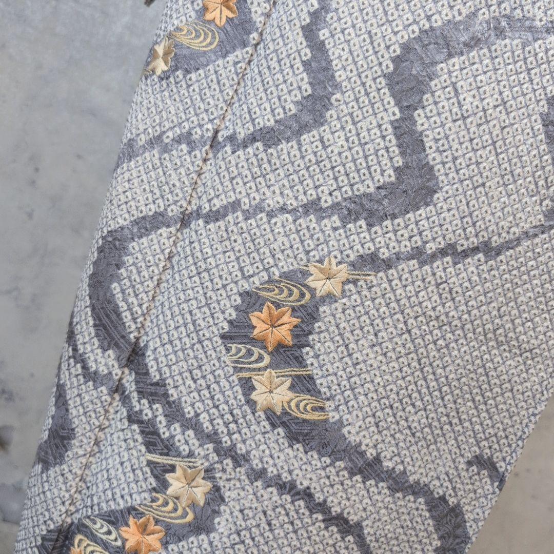 訪問着　フルセット　着物　正絹　総絞り　刺繍　紅葉　流水　水色　F2
